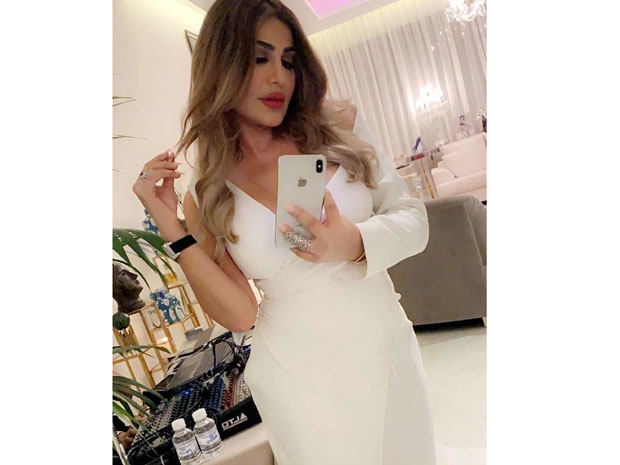 Amal Al-Awadi shows her elegance for her birthday